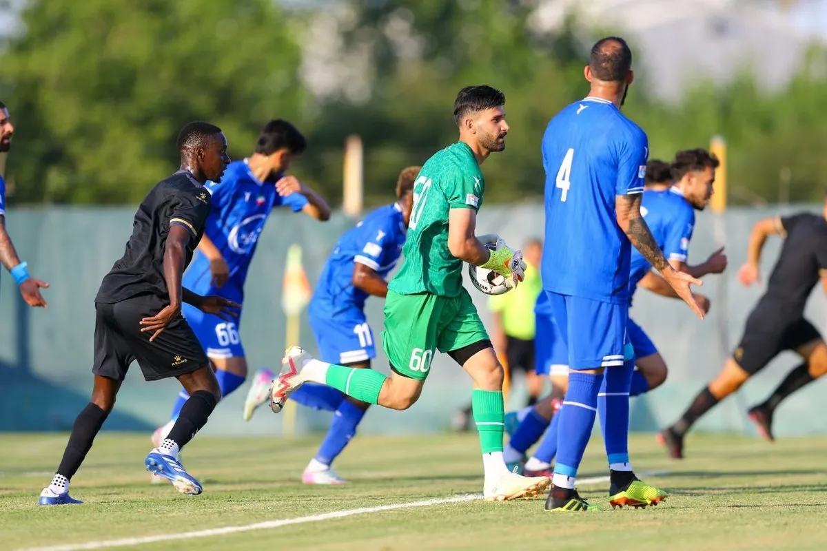 استقلال از یک حسینی جدید رونمایی کرد