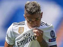 مهاجم سابق رئال&zwnj; مادرید در تیررس استقلال و سیدورف