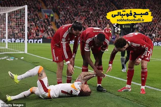 انگشت قطع شده ستاره گالاتاسرای