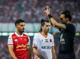 ویدئو؛ بازسازی ویژه و بامزه از تصور محمود فکری وقتی میگه داور پرسپولیسیه!