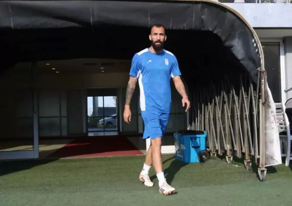 روزبه چشمی