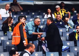 بنر کارتال را نیرو&zwnj;های امنیتی جمع کردند! (عکس)