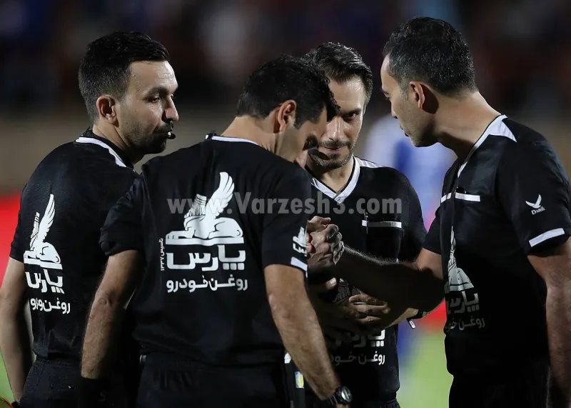 داور
