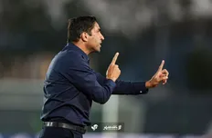 تصویر خبر فیلم خداحافظی احساسی وحید هاشمیان با هواداران پرسپولیس | رقص کنعانی&zwnj;زادگان در جشن پیروزی سرخ&zwnj;ها