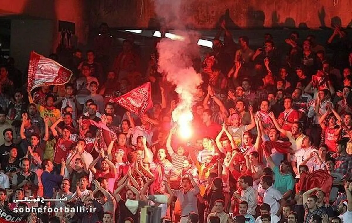 سپاهانی ها سر هوادار پرسپولیس را شکستند!