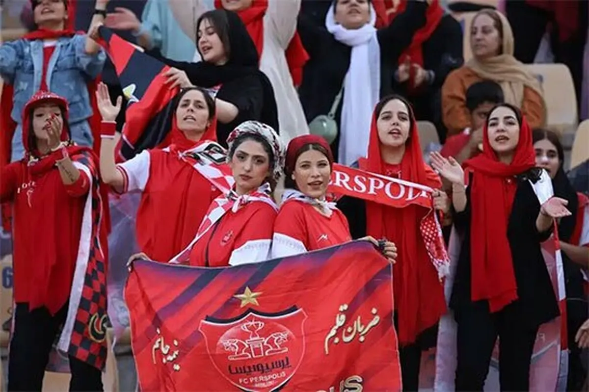 زنان، عروسک&zwnj;هایی برای تشویق شما نیستند