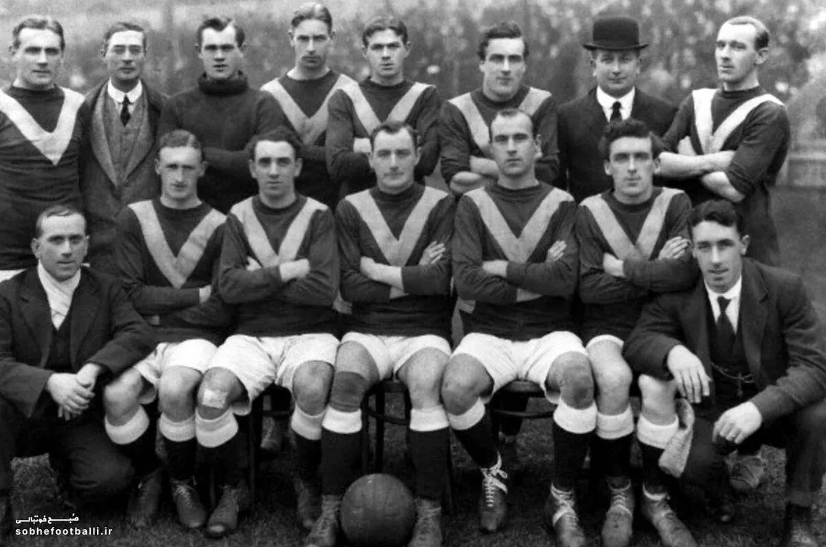 فکت فوتبالی؛ داستان روزی که تمام بازیکنان لیدز سیتی در حراجی فروخته شدند