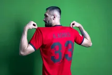 تصویر خبر عارف آقاسی از پیوستن به استقلال پشیمان شد