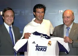 بمب لیگ قهرمانان اروپا؛ بازگشت تاریخی لوئیس فیگو به بارسلونا پس از ۲۵ سال