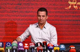 اوسمار همراه کاروان پرسپولیس راهی تبریز شد