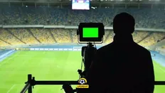 تصویر خبر کنداکتور پخش زنده ورزشی امروز | ۲۱ مهر ۱۴۰۴