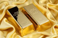 قیمت طلا امروز ۱۵ شهریور ۱۴۰۵؛ طلای ۱۸ عیار در مرز ۲۴ میلیون تومان