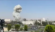 تصویر خبر ساختمان وزارت دفاع سوریه با خاک یکسان شد