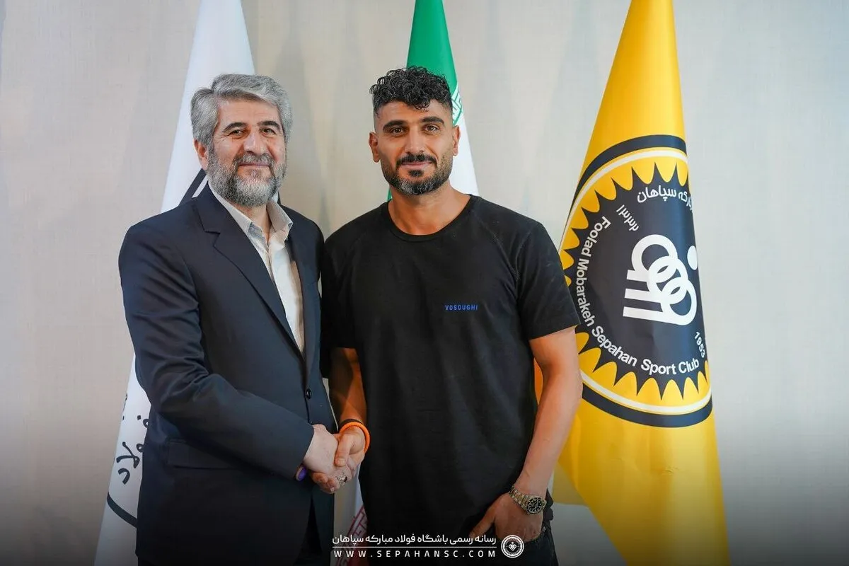 میلاد زکی پور قرار دادش رو با سپاهان تمدید کرد