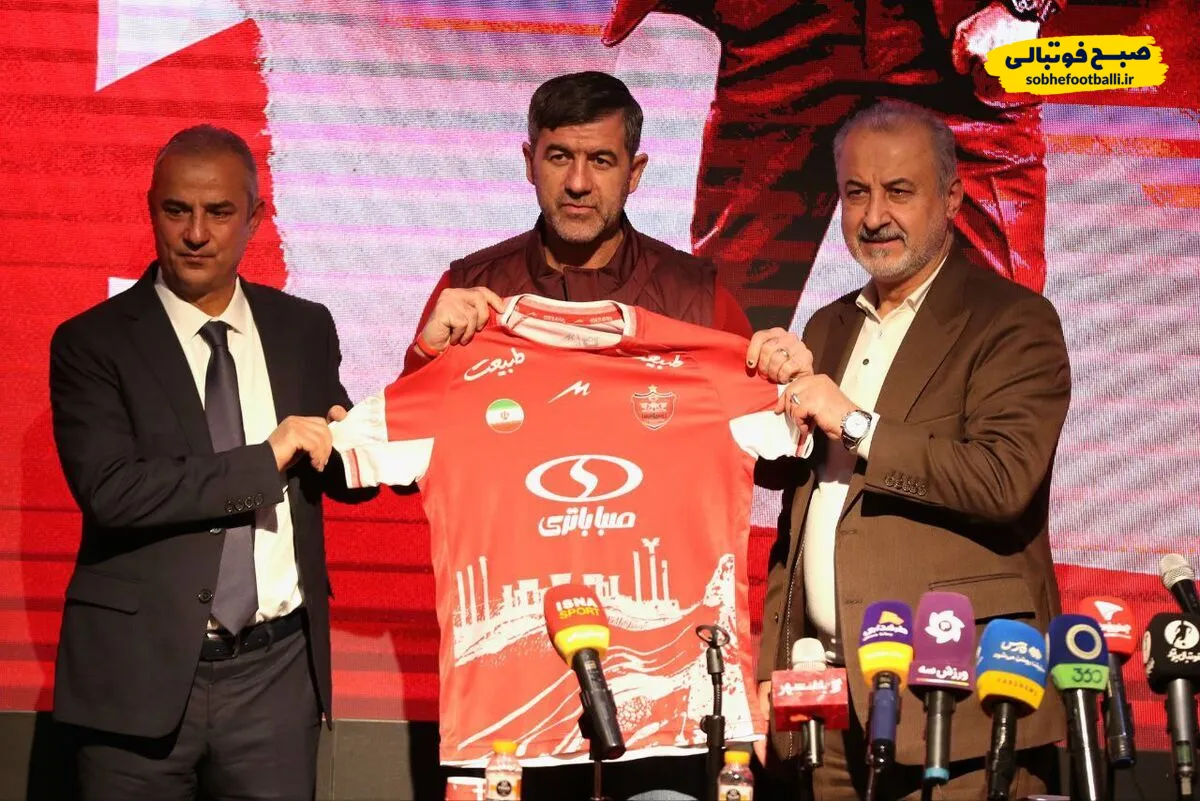 کریم باقری با پرسپولیس تمدید میکد؟