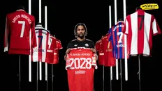 تصویر خبر گنابری با بایرن مونیخ تمدید کرد؛ شماره ۷ تا ۲۰۲۸ ماندنی شد