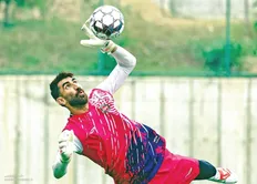 تصویر خبر زمان دقیق بازگشت گلر تراکتور مشخص شد