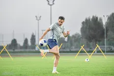 تصویر خبر پرسپولیسی&zwnj;ها خوشحال از نیمکت&zwnj;نشینی اورونوف؛ خیالی راحت برای ادامه لیگ