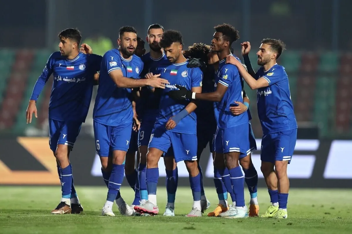 ۴۱ گل در ۴۲ بازی؛ استقلال، شهر بی&zwnj;دفاع!