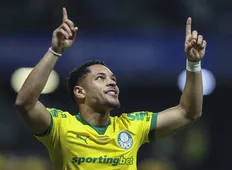 تصویر خبر مهاجم سابق بارسلونا متهم به اقدام همجنسگراستیزانه؛ احتمال ۱۰ جلسه محرومیت!