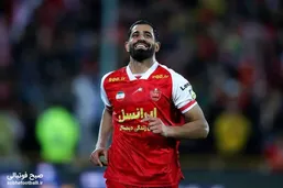 سرمربی که با یکی از شاگردانش هم تیمی بوده!