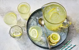 طرز تهیه 3 نوع نوشیدنی&zwnj; خنک و گوارا تابستانی