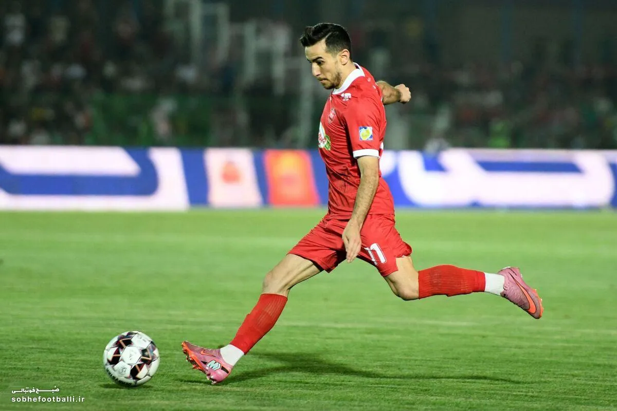 فرشاد احمد زاده در پست دفاع هم مردود شد