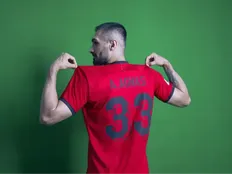 تصویر خبر استوری عجیب برادر عارف آقاسی! عارف به پرسپولیس پیوست؟