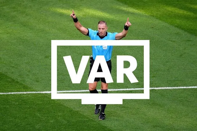 چرا VAR قانون هجدهم فوتبال نیست؟
