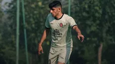 تصویر خبر تراکتور در بازی تدارکاتی جشنواره گل به پا کرد