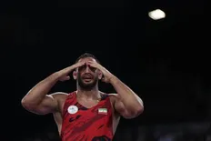 تصویر خبر شیر ایرانی به نیمه نهایی کشتی قهرمانی جهان صعود کرد