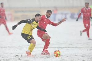 بررسی گروهی از بازیکنان پرسپولیس که برای ویزای آمریکا اقدام کردند