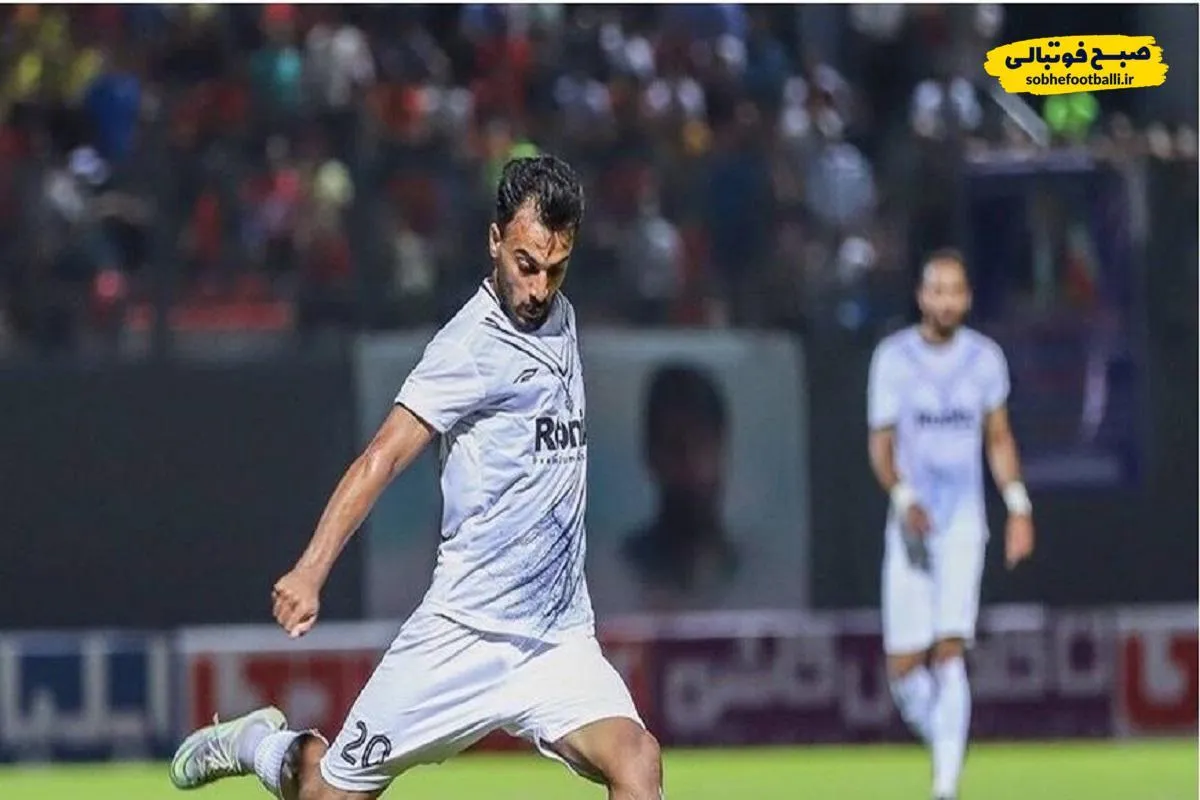 آخرین تلاش پرسپولیس برای برای تقویت سمت راست خط دفاعی با بازیکن گل گهر