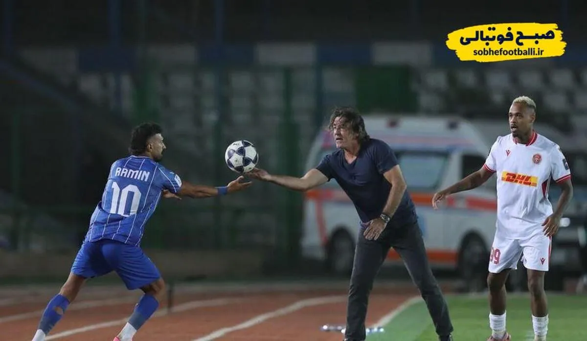 عصبانیت هواداران استقلال از جدایی رامین رضاییان