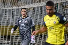 تصویر خبر در بازی با گل گهر، حسینی فیکس است یا اخباری؟