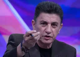 قلعه&zwnj;نویی خط&zwnj;ونشان کشید