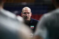 تصویر خبر گروه&zwnj;بندی و میزبان&zwnj;های لیگ ملت&zwnj;های والیبال ۲۰۲۶ اعلام شد؛ شروع پیاتزا از برزیل