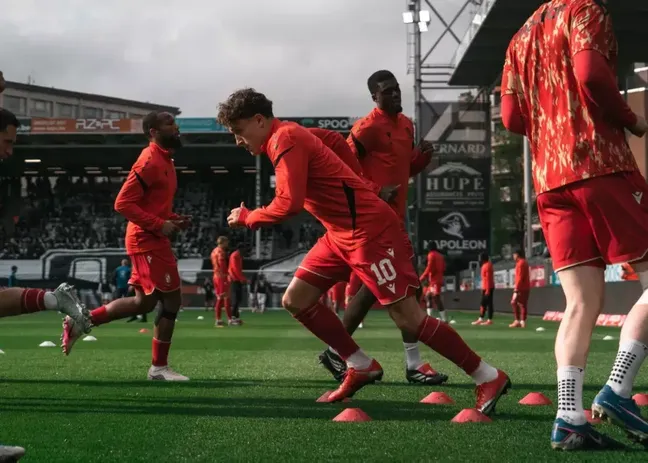 معمای مهاجم آلمانی-ایرانی در آستانه جام جهانی؛ اکرت به تیم ملی می‌رسد یا پرونده‌اش بسته می‌شود؟