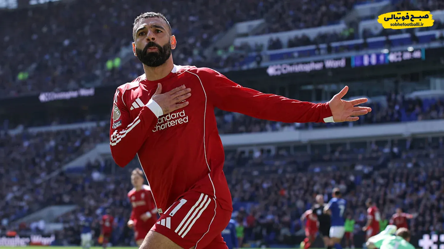 شادی محمد صلاح پس از گلزنی در آخرین دربی مرسیساید خود مقابل اورتون در ورزشگاه هیل دیکینسون.