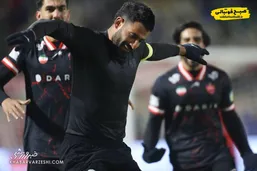 عذرخواهی کنایه&zwnj;آمیز کنعانی زادگان پس از حذف پرسپولیس؛ داور پنالتی را تکرار نداد!