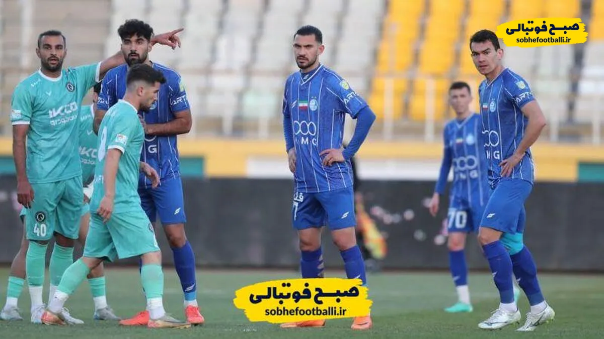 آزادی؛ مهاجمی که فقط در زمین حضور دارد بدون کارایی!