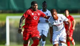 پول بیفوما را نگیریم از پرسپولیس شکایت می&zwnj;کنیم