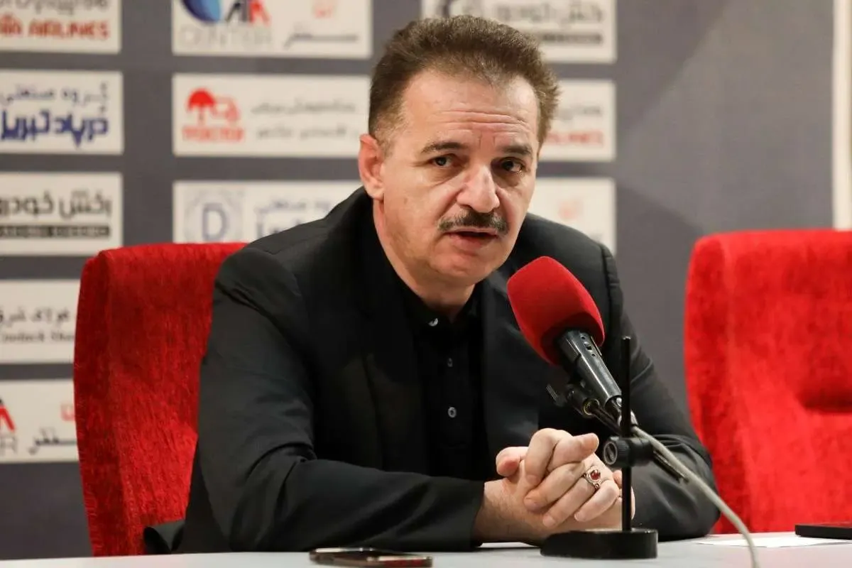 چه کسی قیمت بازیکنان را بالا برد آقای زنوزی؟