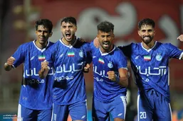 فلاحت&zwnj;زاده: استقلال باید بمب خود را از پرسپولیس می&zwnj;آورد