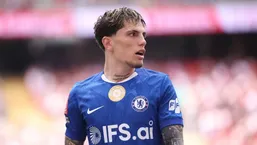 شورش در رختکن چلسی علیه الخاندرو گارناچو؛ &laquo;او فقط جای یک نفر را اشغال کرده است!&raquo;