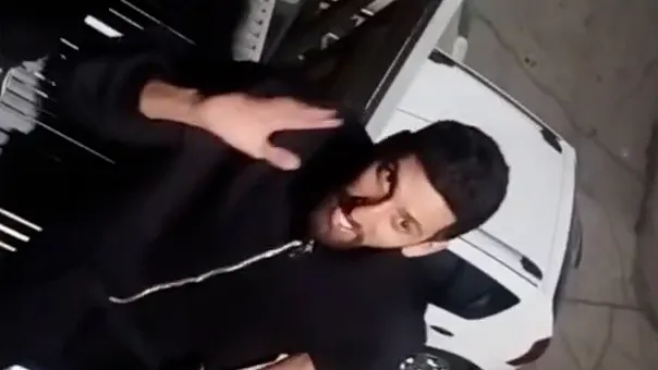 ویدئو عجیب از اخراج مرتضی تبریزی از ورزشگاه دستگردی