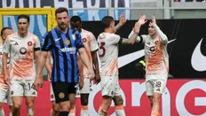 تصویر خبر بحران در اردوی اینتر؛ نیمکت&zwnj;نشینی طارمی و تعارف جام به ناپولی!