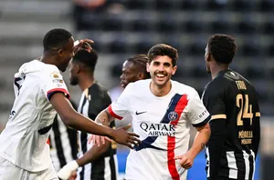 معجزه لوییس انریکه / مدافع برزیلی در پست جدید، بوسکتس PSG شد!