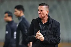 تصویر خبر اوسمار: قرارداد با پرسپولیس را فسخ نمی&zwnj;کنم؛ پس از پایان جنگ به ایران برمی&zwnj;گردم