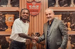 پشت پرده خط خوردن تیوی بیفوما از لیست پرسپولیس؛ تصمیم قاطع هاشمیان